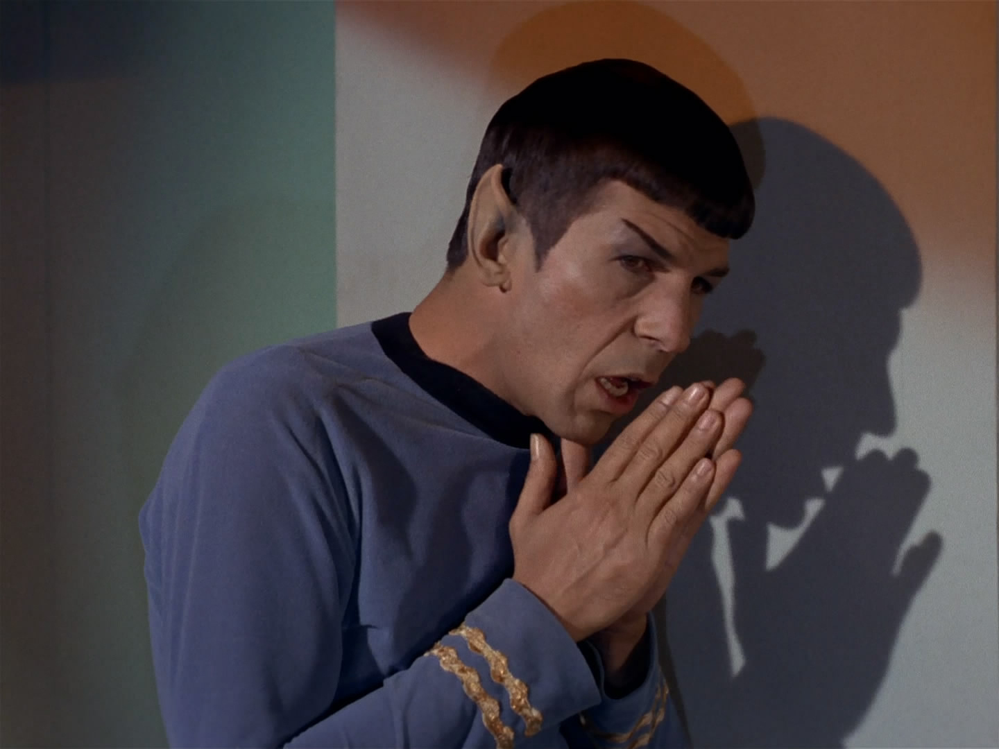 Spock-Chapel-The-Naked-Time-episode-1x04-spock-and-christine-chapel-7759567-1440-1080